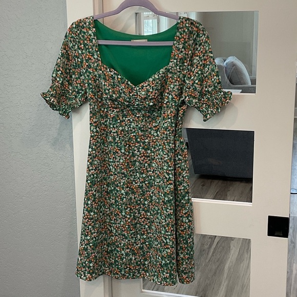 Altar'd State Dresses & Skirts - Vintage Altar'd State Green Floral Mini Dress w/ smocking Size L